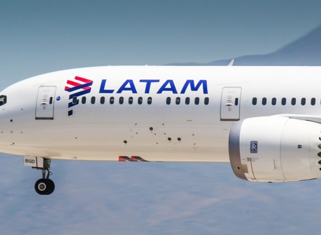 Portal 180 - LATAM concreta sus primeros vuelos charter de pasajeros asociados al uso de SAF