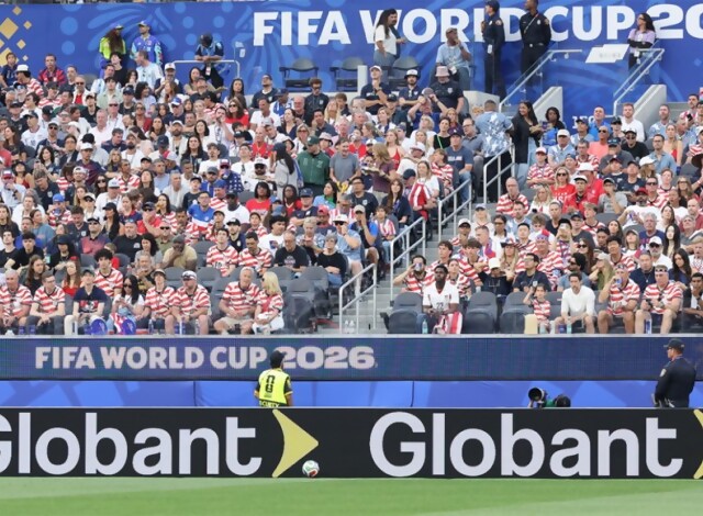 Portal 180 - FIFA elige a Globant para crear un ecosistema de experiencia contínua para los fans del fútbol mediante AI Pods impulsados por Glob.AI